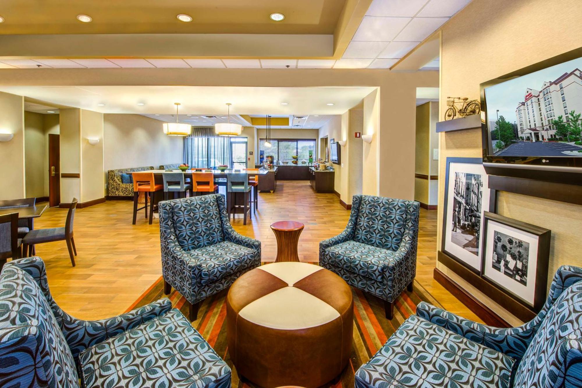 Hotel Hampton & Atlanta-galleria